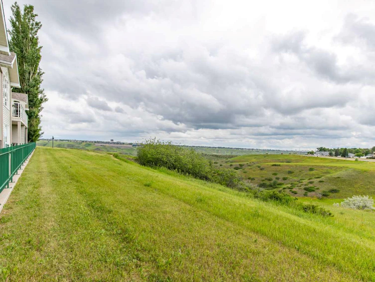 13-990 Scenic Drive S, Lethbridge, AB, T1J 4R7 - 44