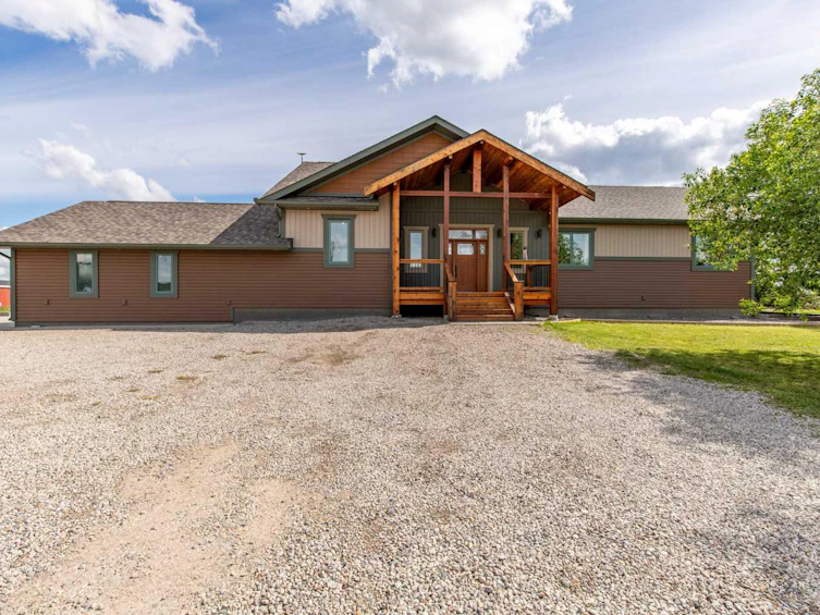 9-94027 Highway 843, Lethbridge, AB, T1J 5R3 - 2