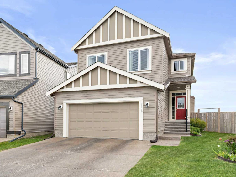 134 Copperstone Close SE, Calgary, AB, T2Z 0P3