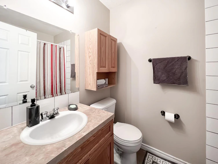 9212 94a Avenue, Grande Prairie, AB, T8V 6W5 - 12