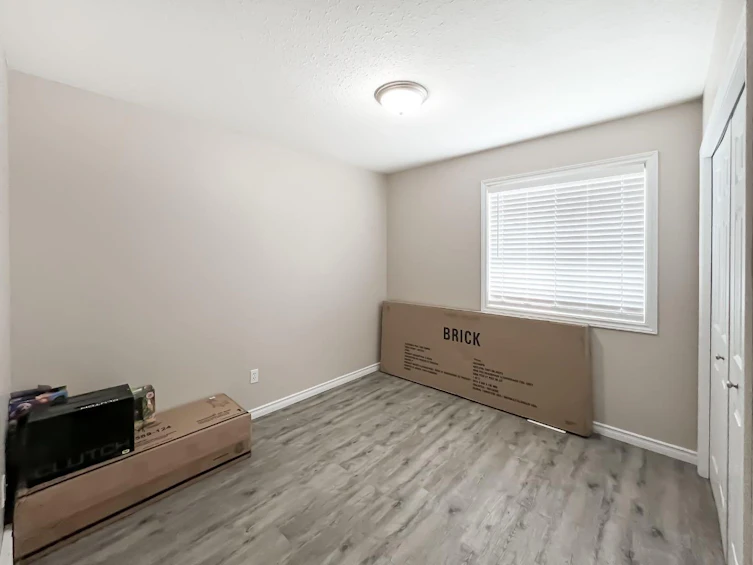 9212 94a Avenue, Grande Prairie, AB, T8V 6W5 - 13