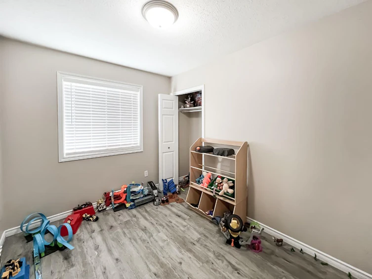 9212 94a Avenue, Grande Prairie, AB, T8V 6W5 - 14