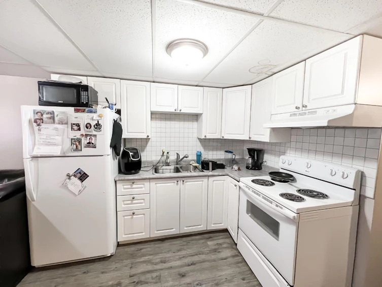 9212 94a Avenue, Grande Prairie, AB, T8V 6W5 - 18