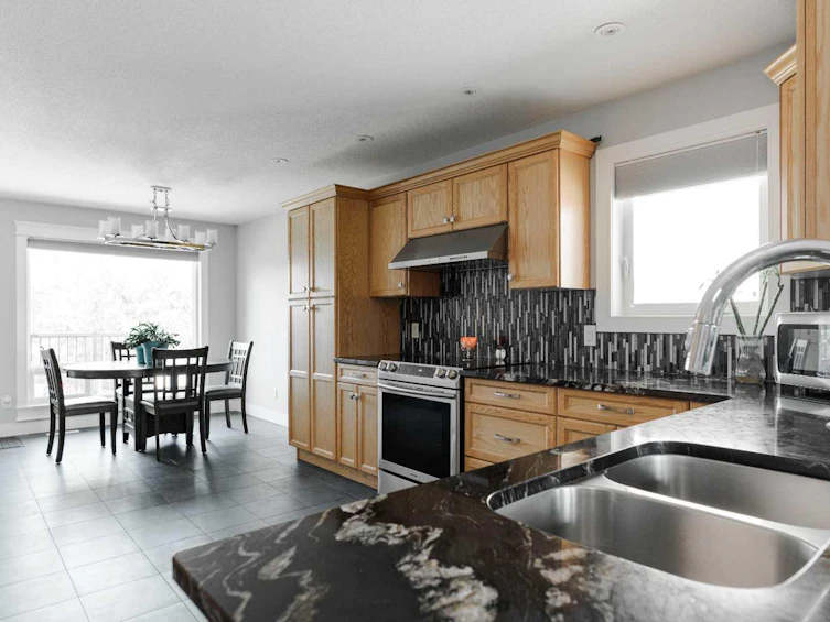 299 Warren Road, Fort Mcmurray, AB, T9H 5K2 - 18
