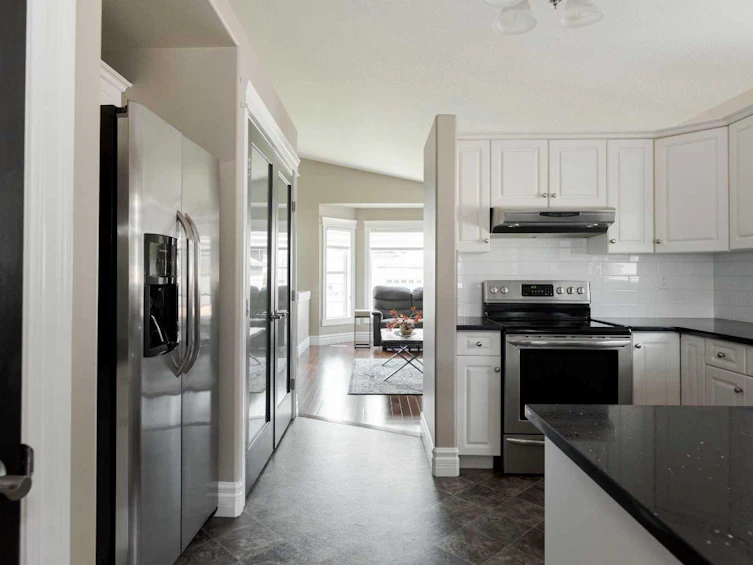168 Atkinson, Fort Mcmurray, AB, T9J 1G2 - 12