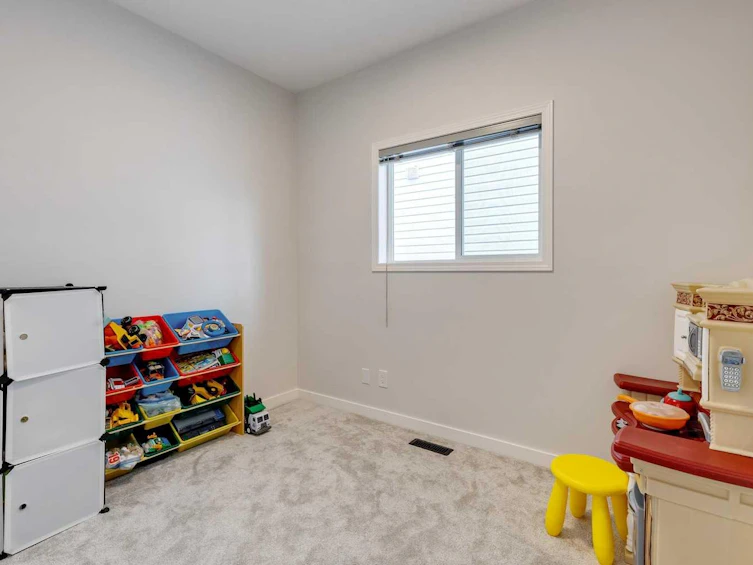 154 Bridlewood Way SW, Calgary, AB, T2Y 3S9 - 11