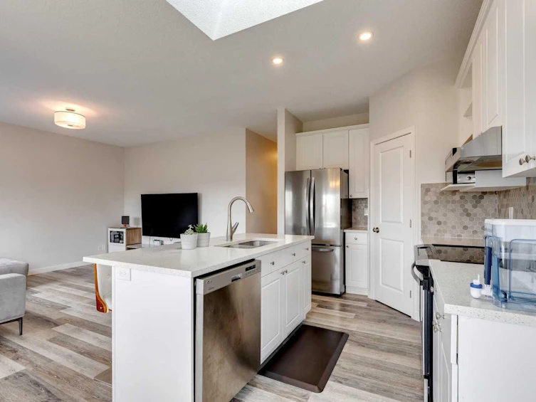 154 Bridlewood Way SW, Calgary, AB, T2Y 3S9 - 18