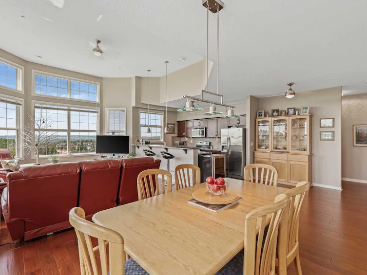 401-1 Crystal Green Lane, Okotoks, AB, T1S 0C5 - 4
