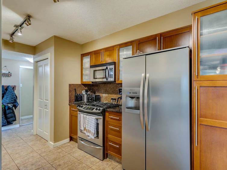 506,-429 14 Street Northwest, Calgary, AB, T2N 2A3 - 8