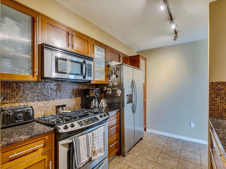 506,-429 14 Street Northwest, Calgary, AB, T2N 2A3 - 10