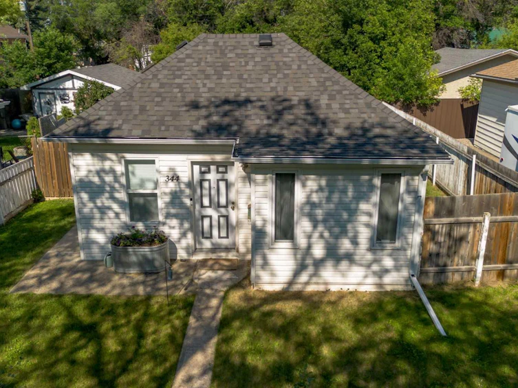 344 20 Street N, Lethbridge, AB, T1H 3M9 - 37