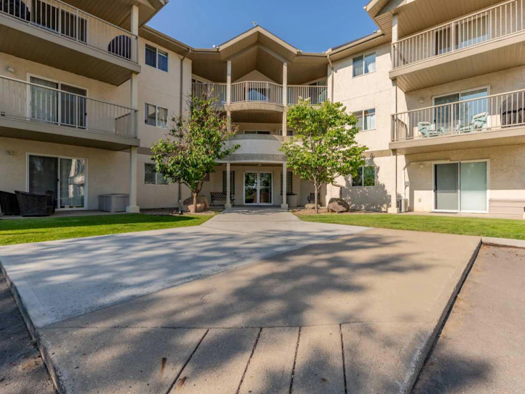 207-485 Red Crow Boulevard W, Lethbridge, AB, T1K 7G6 - 2
