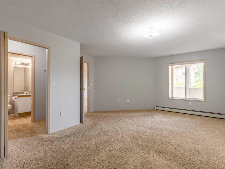 207-485 Red Crow Boulevard W, Lethbridge, AB, T1K 7G6 - 21