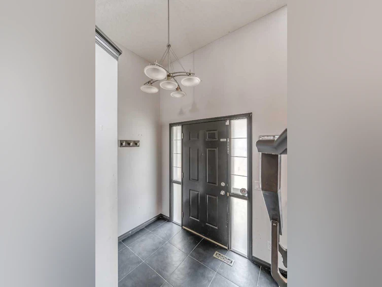 6 Bridlecrest Boulevard SW, Calgary, AB, T2Y 4X9 - 13