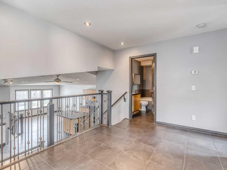 6 Bridlecrest Boulevard SW, Calgary, AB, T2Y 4X9 - 16