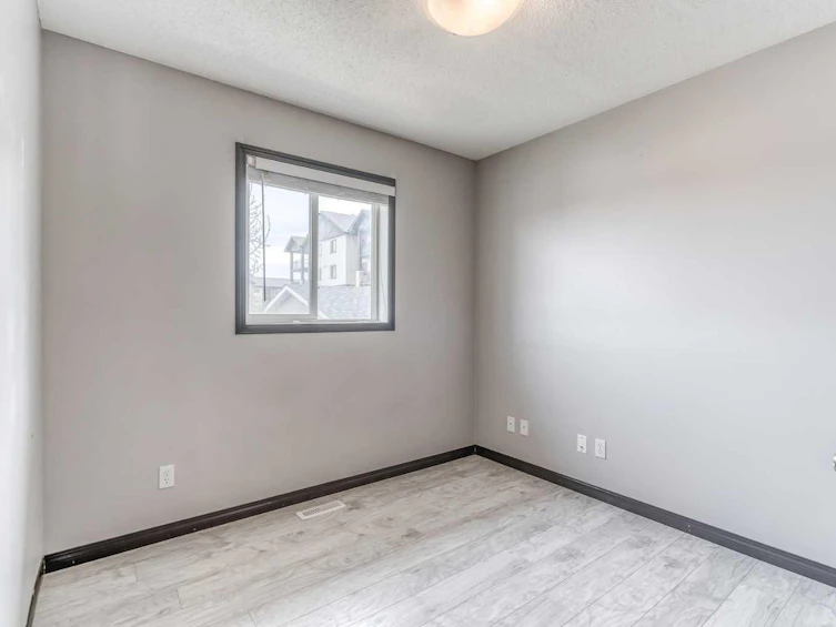 6 Bridlecrest Boulevard SW, Calgary, AB, T2Y 4X9 - 19