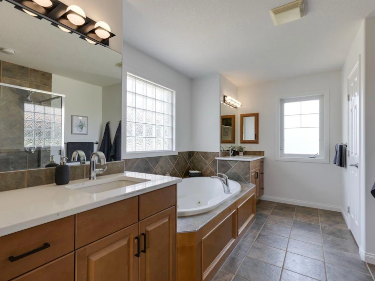 42 Westbury Place SW, Calgary, AB, T3H 5B6 - 26