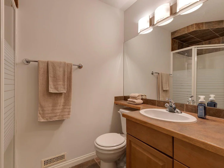 42 Westbury Place SW, Calgary, AB, T3H 5B6 - 35