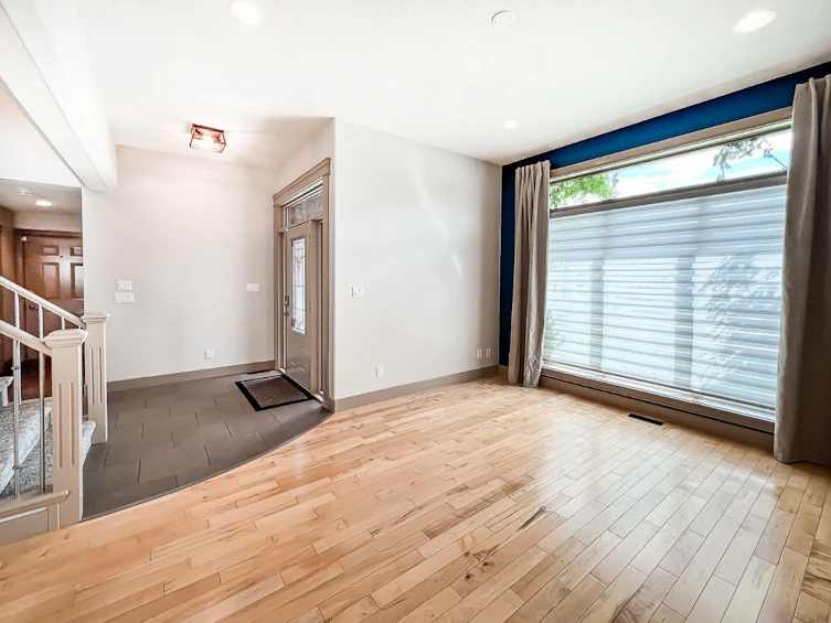 12046 Cygnet Boulevard, Grande Prairie, AB, T8X 1L9 - 4
