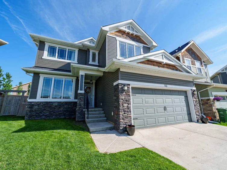 113 Bayside Court SW, Airdrie, AB, T4B 0V3