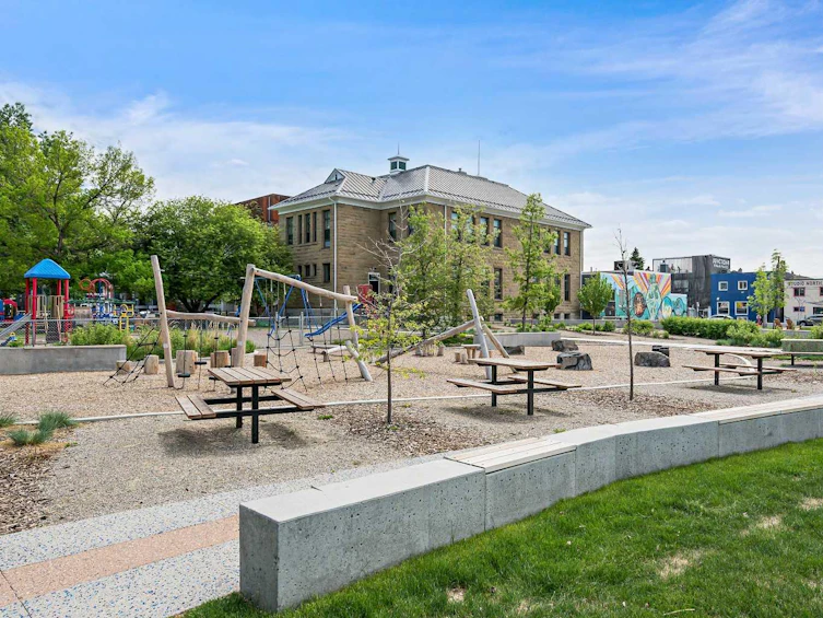 414,-1020 9 Avenue Southeast, Calgary, AB, T2G 0S7 - 38