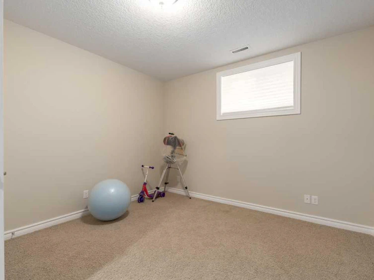 75 West Cedar Rise SW, Calgary, AB, T3H 5E2 - 49