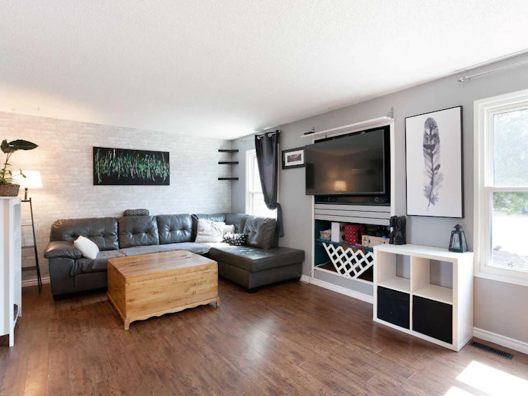 7 Deerview Way SE, Calgary, AB, T2J 6B4 - 2