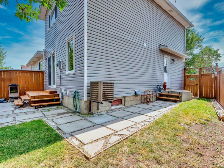 7 Deerview Way SE, Calgary, AB, T2J 6B4 - 26