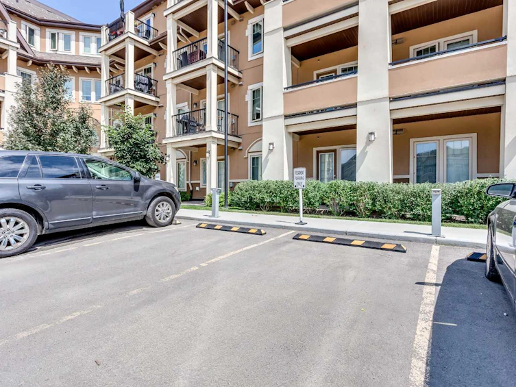 205-30 Mahogany Mews SE, Calgary, AB, T3M 3H4 - 24