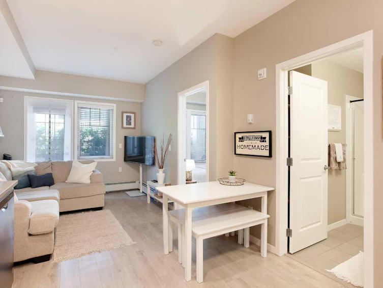 205-30 Mahogany Mews SE, Calgary, AB, T3M 3H4 - 5