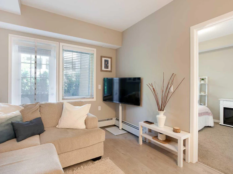 205-30 Mahogany Mews SE, Calgary, AB, T3M 3H4 - 6