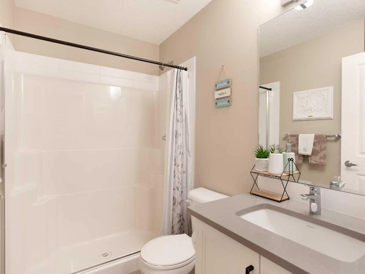 205-30 Mahogany Mews SE, Calgary, AB, T3M 3H4 - 13