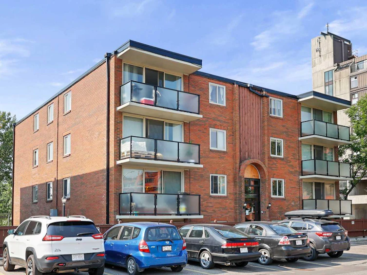 144-1435 7 Avenue NW, Calgary, AB, T2N 0Z3 - 2