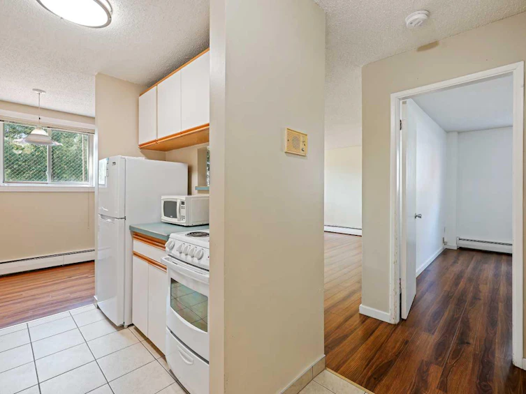 144-1435 7 Avenue NW, Calgary, AB, T2N 0Z3 - 15