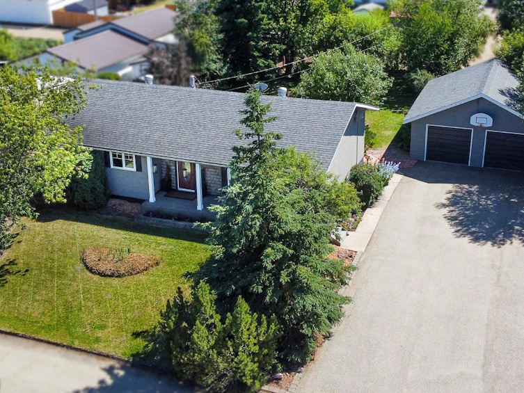 113 4th Avenue SW, Falher, AB, T0H 1M0