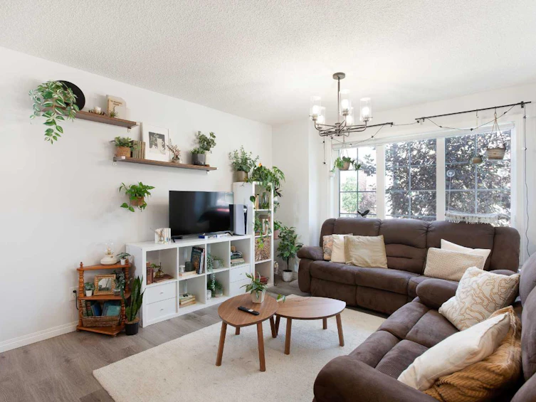 63 Yorkville Avenue SW, Calgary, AB, T2X 4K3 - 4