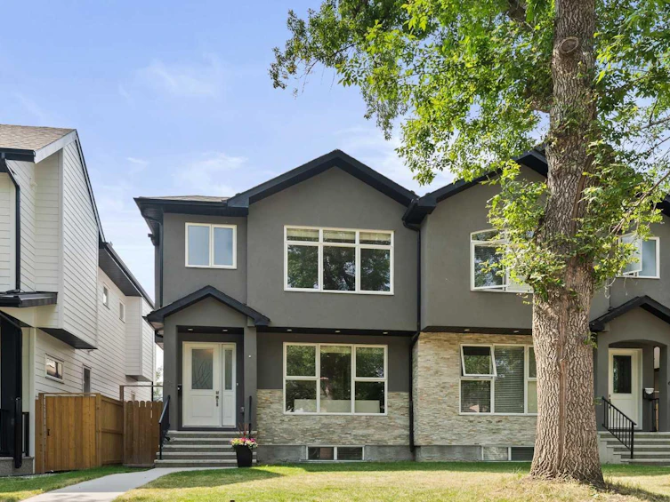 621 55 Avenue SW, Calgary, AB, T2V 0G2