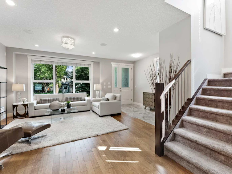 621 55 Avenue SW, Calgary, AB, T2V 0G2 - 6