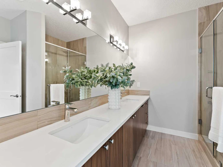 621 55 Avenue SW, Calgary, AB, T2V 0G2 - 17