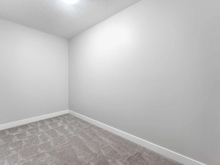 621 55 Avenue SW, Calgary, AB, T2V 0G2 - 33