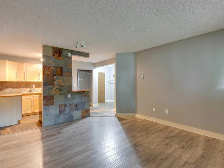 101-534 20 Avenue SW, Calgary, AB, T2S 0E8 - 4