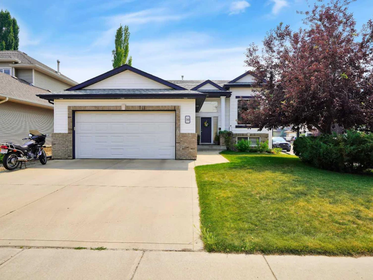 30 Alexis Street, Red Deer, AB, T4R 3E6