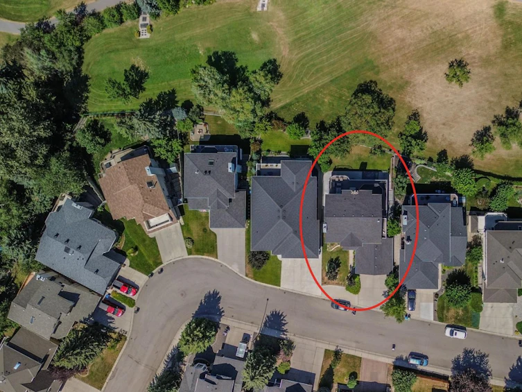 64 Douglas Woods View Southeast, Calgary, AB, T2Z 2A5 - 2