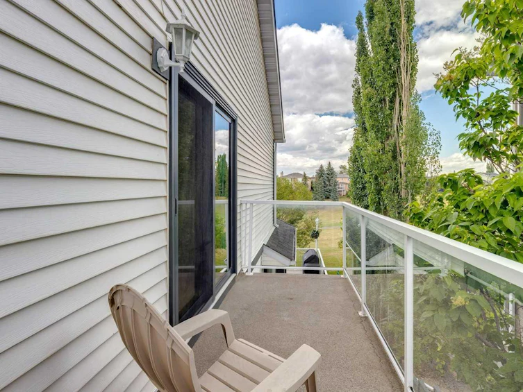 64 Douglas Woods View Southeast, Calgary, AB, T2Z 2A5 - 23