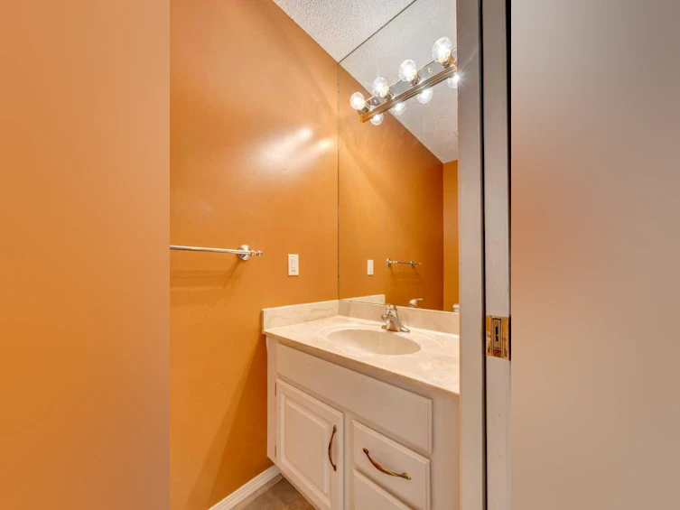 64 Douglas Woods View Southeast, Calgary, AB, T2Z 2A5 - 19