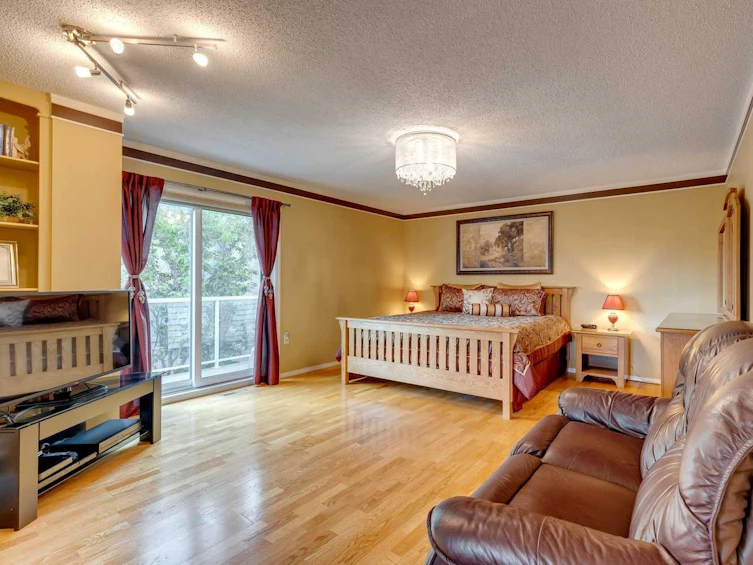 64 Douglas Woods View Southeast, Calgary, AB, T2Z 2A5 - 22