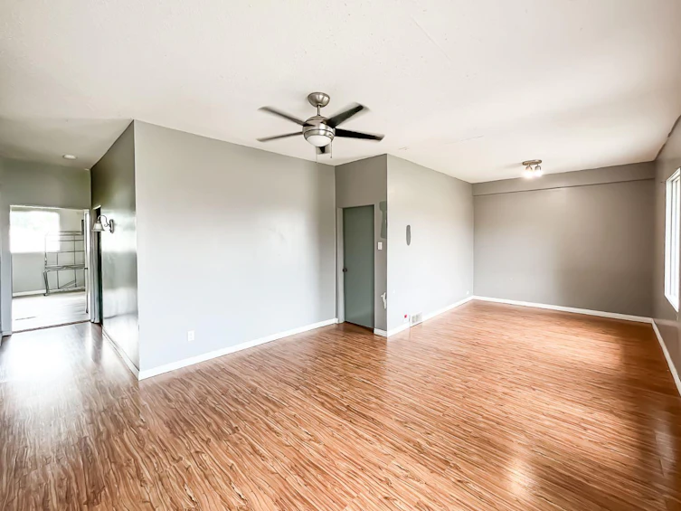 129 1 Avenue Southeast, Falher, AB, T0H 1M0 - 5