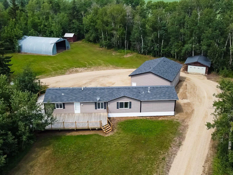 22504 Township Road 790, Smoky River M.D., AB, T0H 1S0