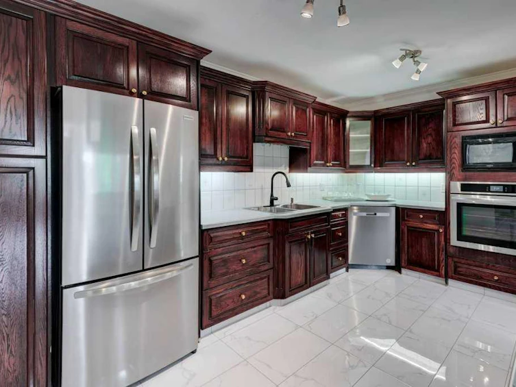 301-705 56 Avenue SW, Calgary, AB, T2V 0G6 - 5