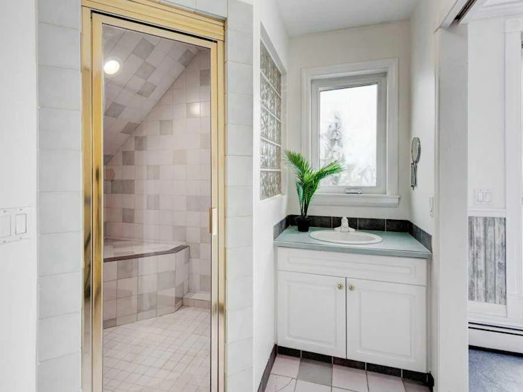301-705 56 Avenue SW, Calgary, AB, T2V 0G6 - 22